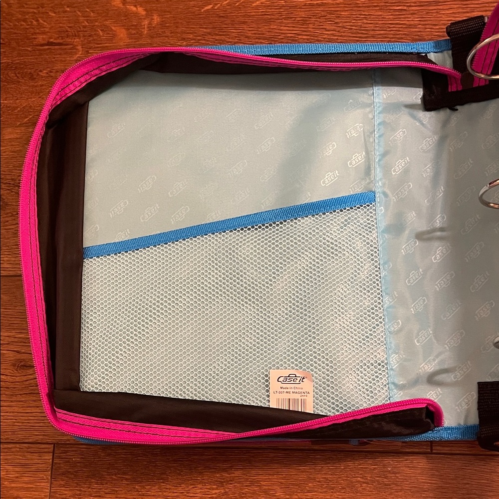 NWOT Case It Universal Monster zipper 2” binder with removable laptop sleeve - Picture 3 of 6